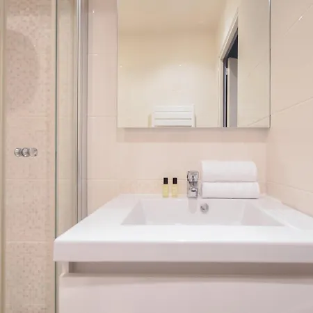 Guestready - Charm An Comfort In épinettes Appartamento Parigi
